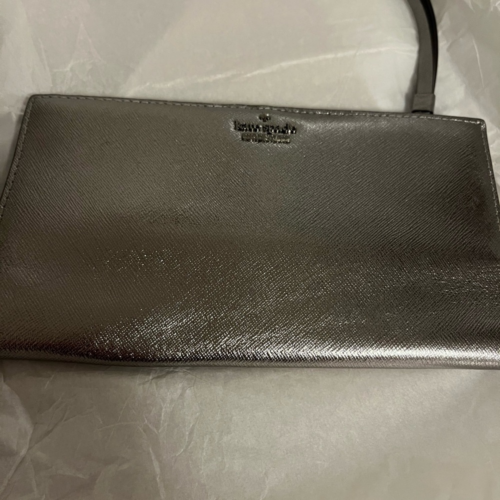 Kate Spade Cameron Street Eliza Wallet Wristlet Silver